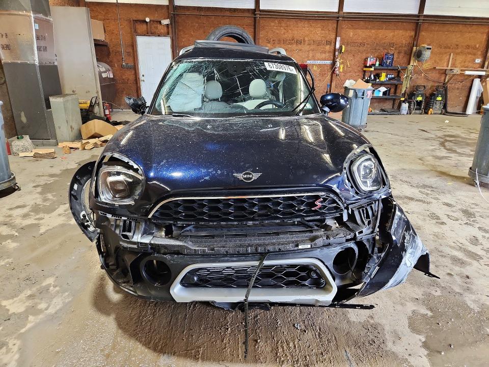 Photo 5 from auction – 2023 MINI COOPER with VIN WMZ83BR05P3P71975