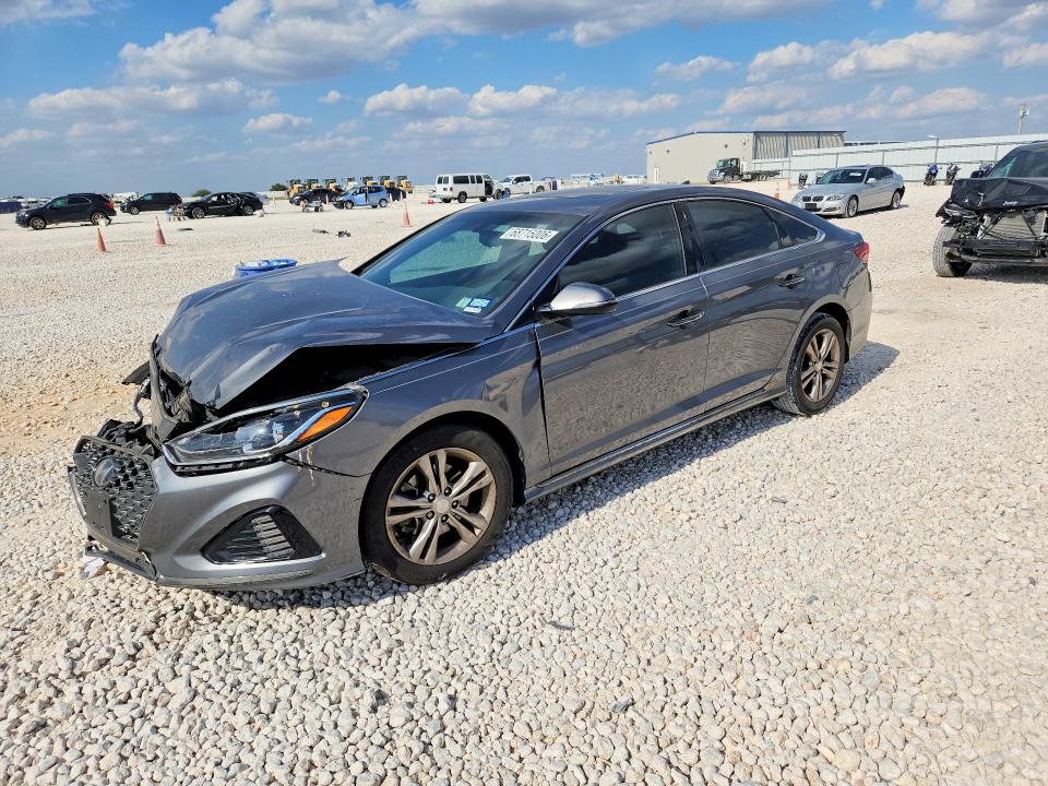 HYUNDAI SONATA 2019 с VIN 5NPE34AF2KH816513 - Снимка от търг