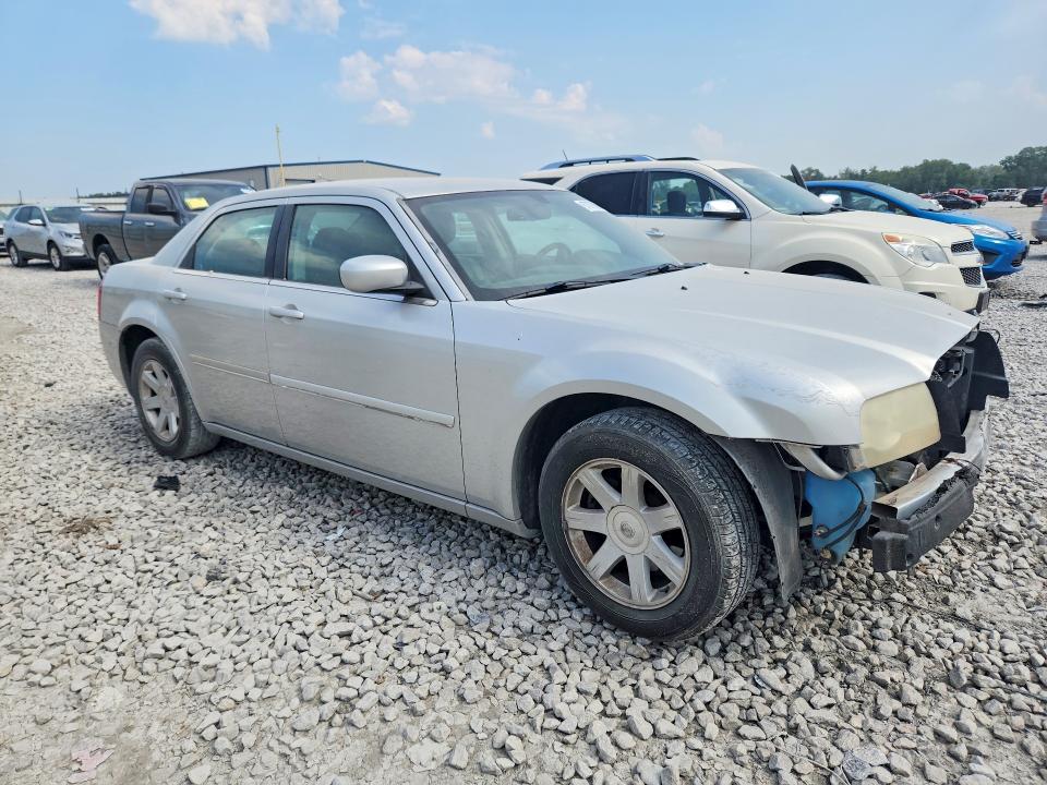 Photo 4 from auction – 2005 CHRYSLER 300 with VIN 2C3JA53G55H540717