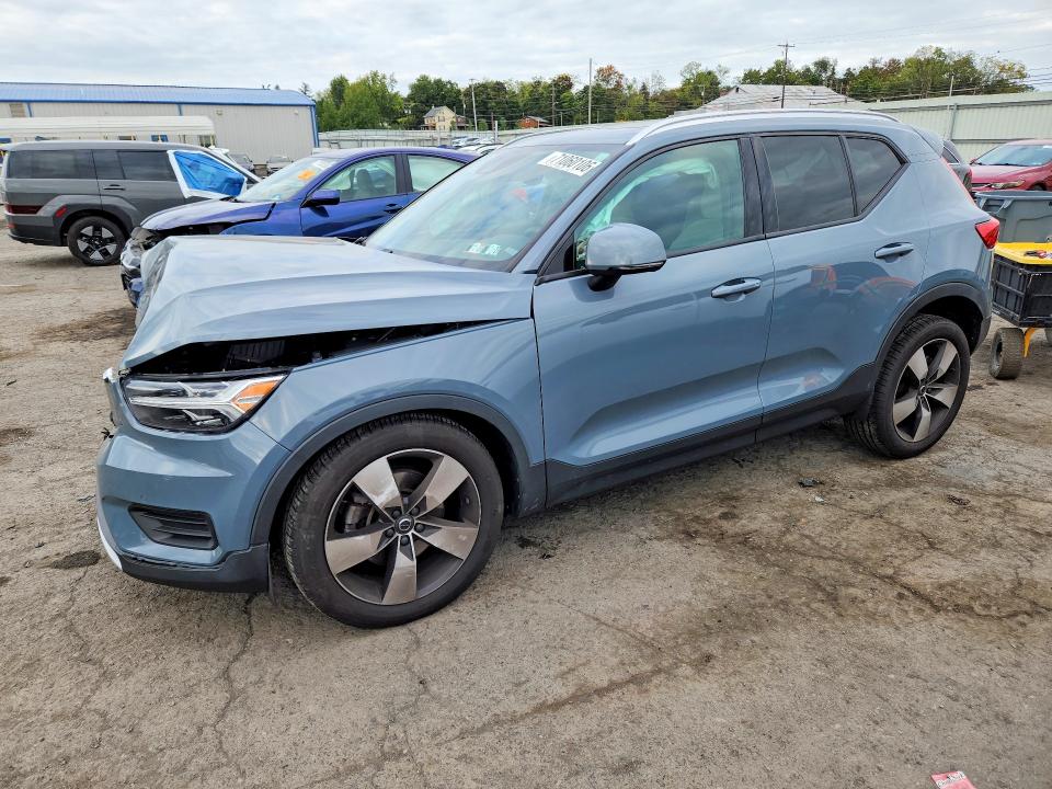 VOLVO XC40 2020 with VIN YV4162UK8L2328685 - Photo from auction