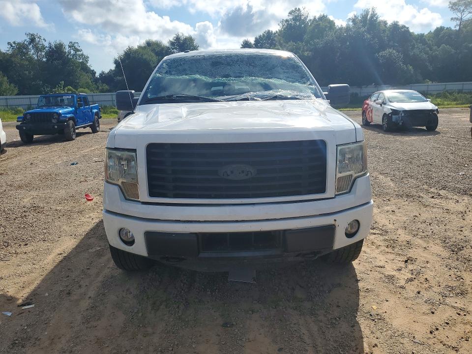 Photo 5 from auction – 2014 FORD F150 with VIN 1FTFW1EF5EKG30796
