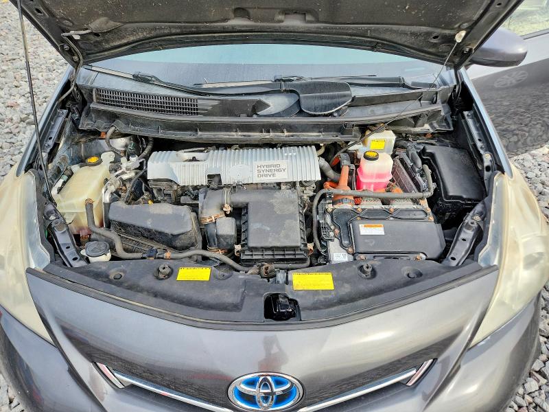 Photo 11 from auction – 2013 TOYOTA PRIUS V with VIN JTDZN3EU0D3222967