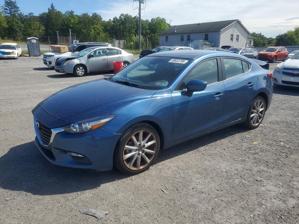MAZDA 3 2017 مع رقم تعريف المركبة 3MZBN1V70HM123227 - صورة من المزاد