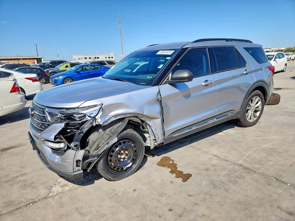 FORD EXPLORER 2021 with VIN 1FMSK7DH8MGC09829 - Photo from auction