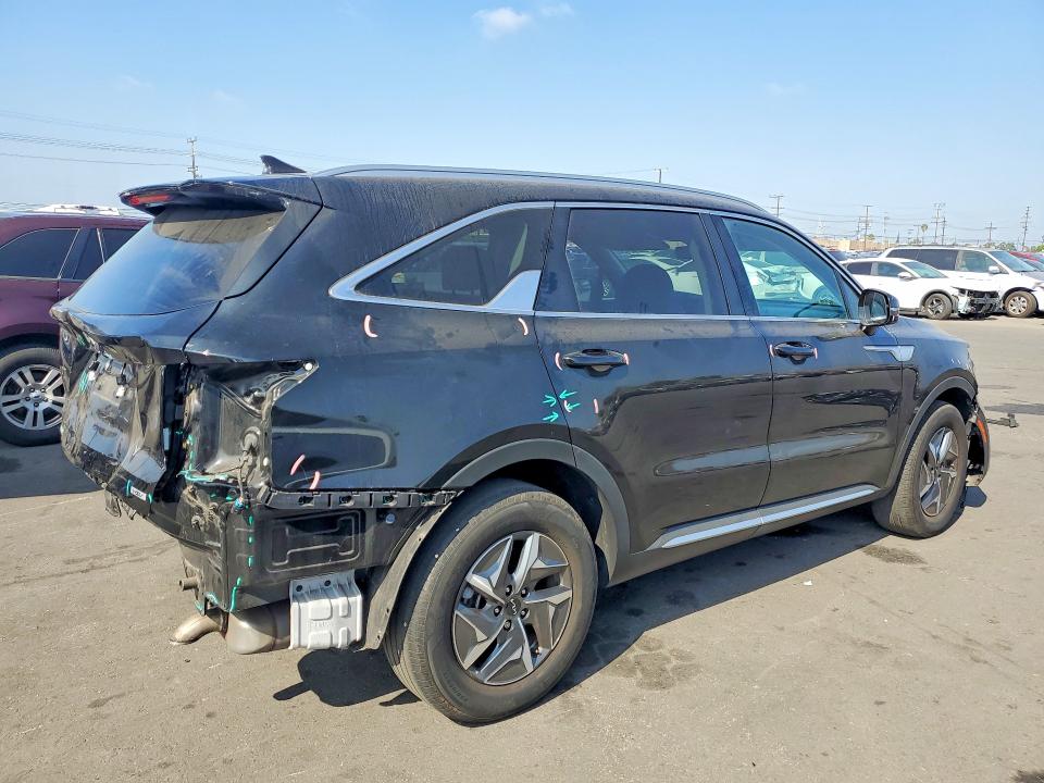 Photo 3 from auction – 2023 KIA SORENTO with VIN KNDRH4LG4P5155602