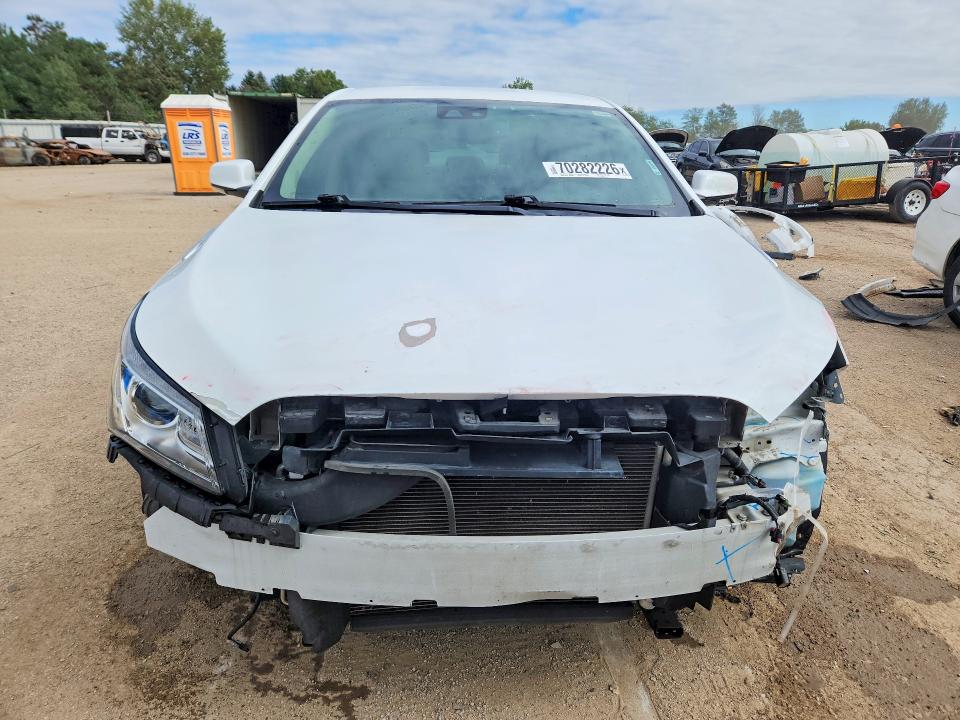 Фото 5 с аукциона – 2016 BUICK LACROSSE с VIN 1G4G45G35GF176349