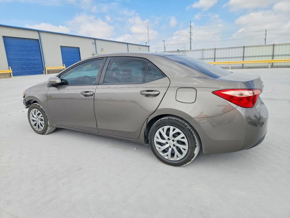 Photo 2 from auction – 2018 TOYOTA COROLLA with VIN 2T1BURHE7JC983526