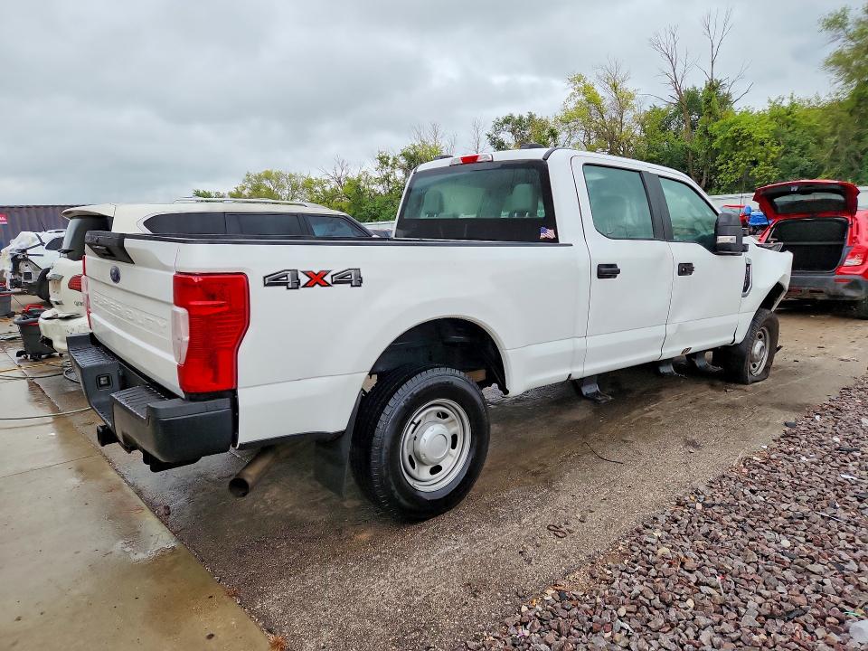 Photo 3 from auction – 2022 FORD F250 with VIN 1FT7W2B64NEC91204