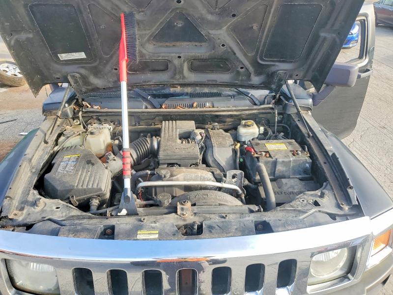 Photo 12 from auction – 2007 HUMMER H3 with VIN 5GTDN13E378255827
