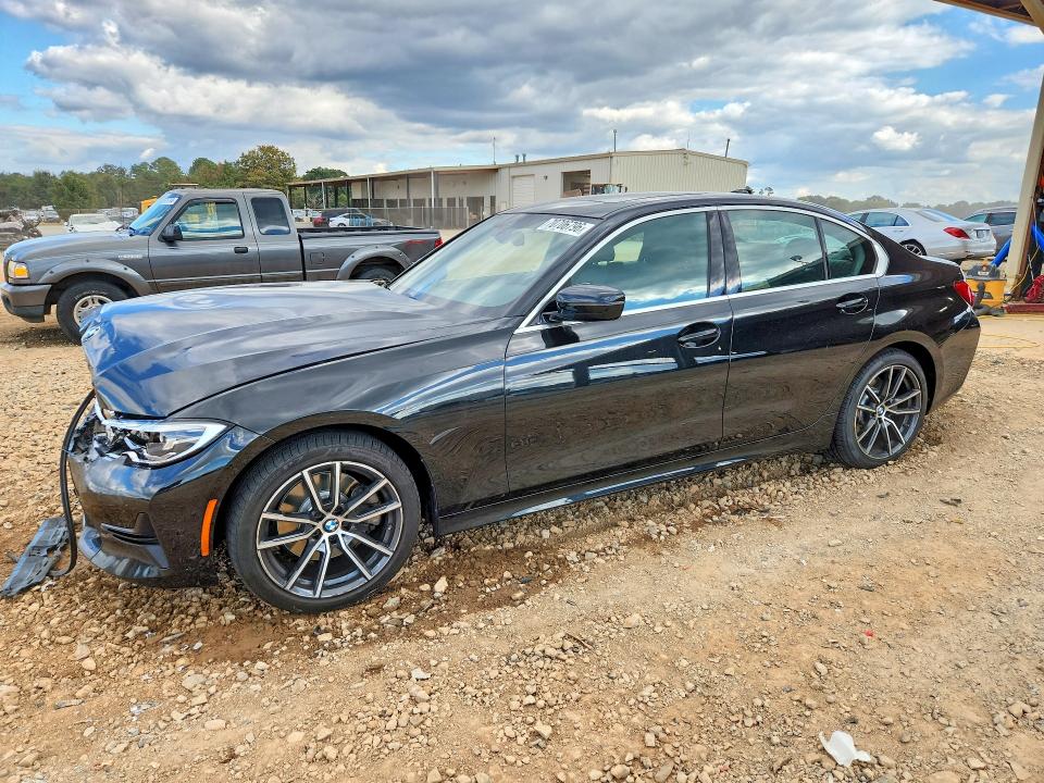 BMW 330I 2020 с VIN 3MW5R1J04L8B31889 - Снимка от търг