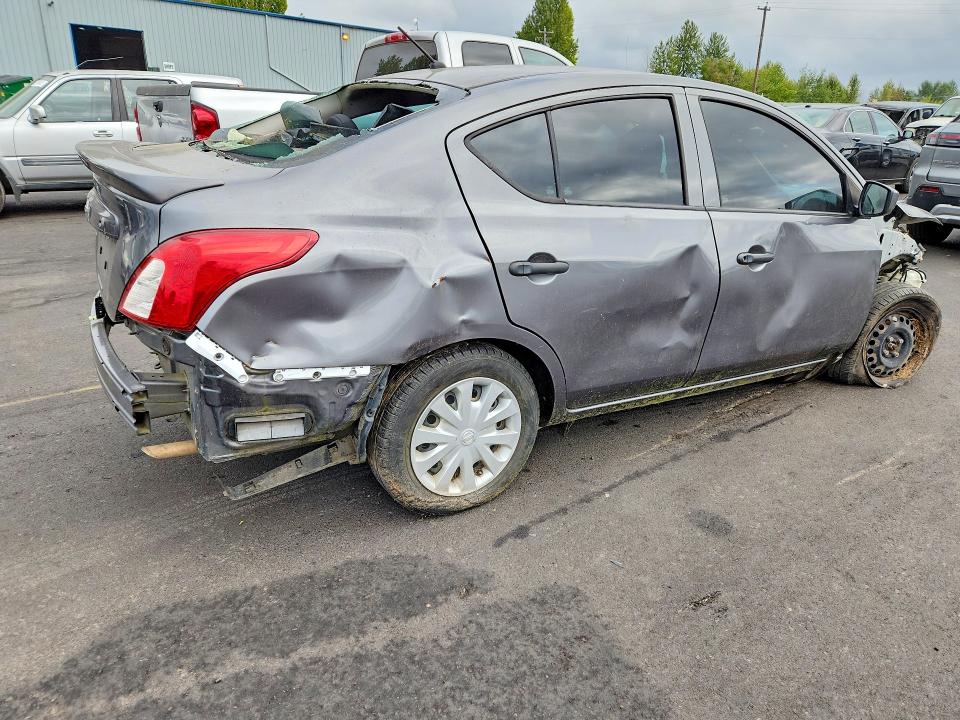 Photo 3 from auction – 2017 NISSAN VERSA with VIN 3N1CN7AP6HL901572