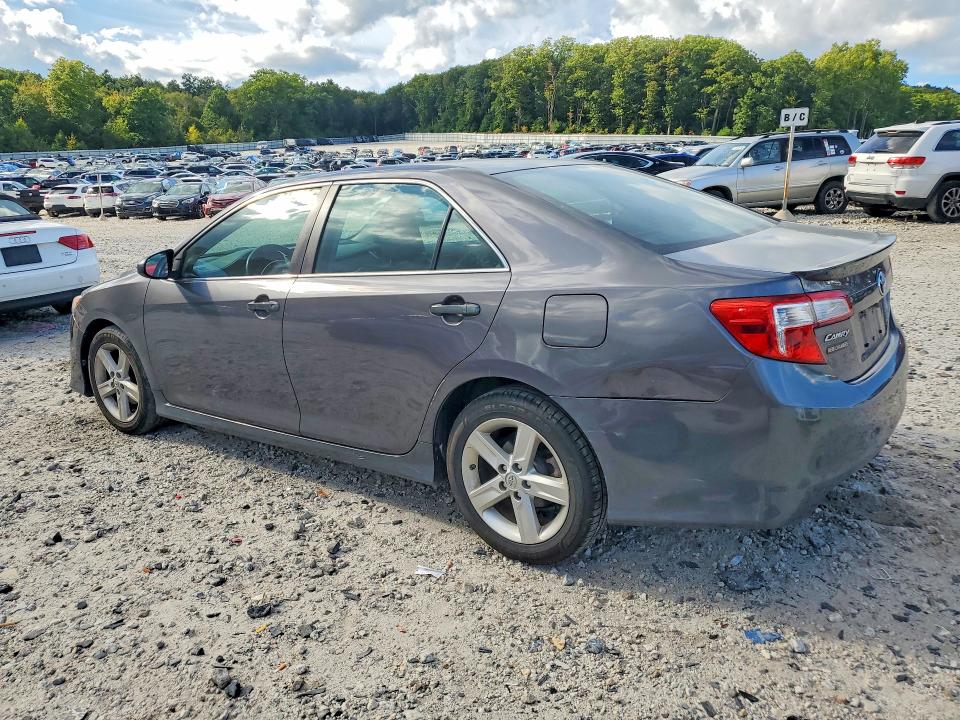 Photo 2 from auction – 2013 TOYOTA CAMRY with VIN 4T1BF1FK1DU712162