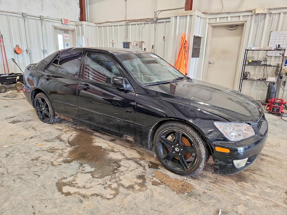 Фото 4 с аукциона – 2005 LEXUS IS 300 с VIN JTHBD192X50099603