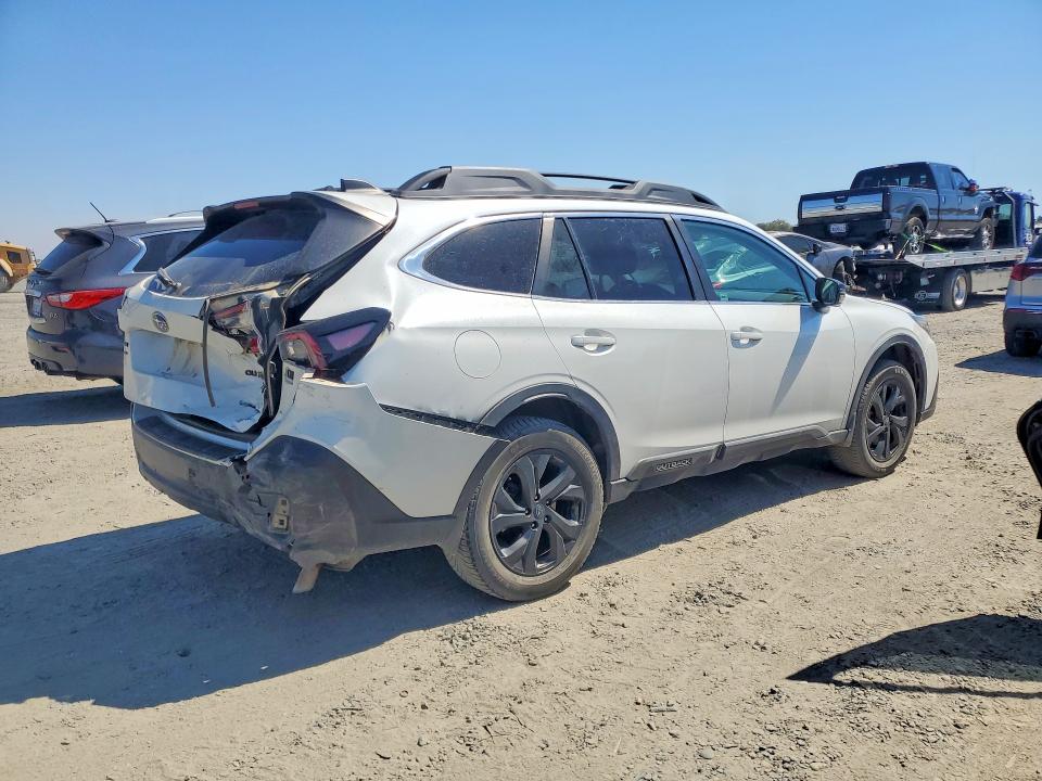 Photo 3 from auction – 2021 SUBARU OUTBACK with VIN 4S4BTGLD7M3109417