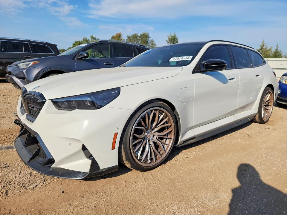 2025 BMW M5 - Търг №67824986