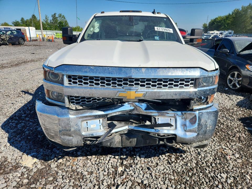 Photo 5 from auction – 2019 CHEVROLET SILVERADO with VIN 2GC2KREG8K1242930