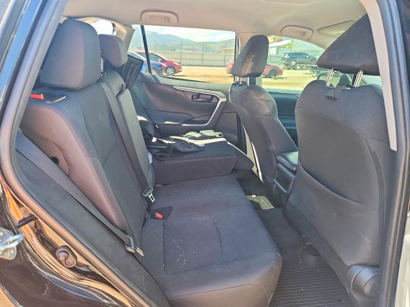 Photo 10 from auction – 2021 TOYOTA RAV4 with VIN 2T3G1RFV1MW148288