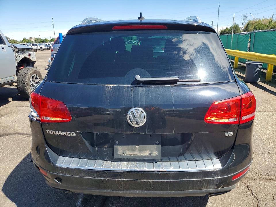 Photo 6 from auction – 2013 VOLKSWAGEN TOUAREG with VIN WVGEF9BP2DD013345