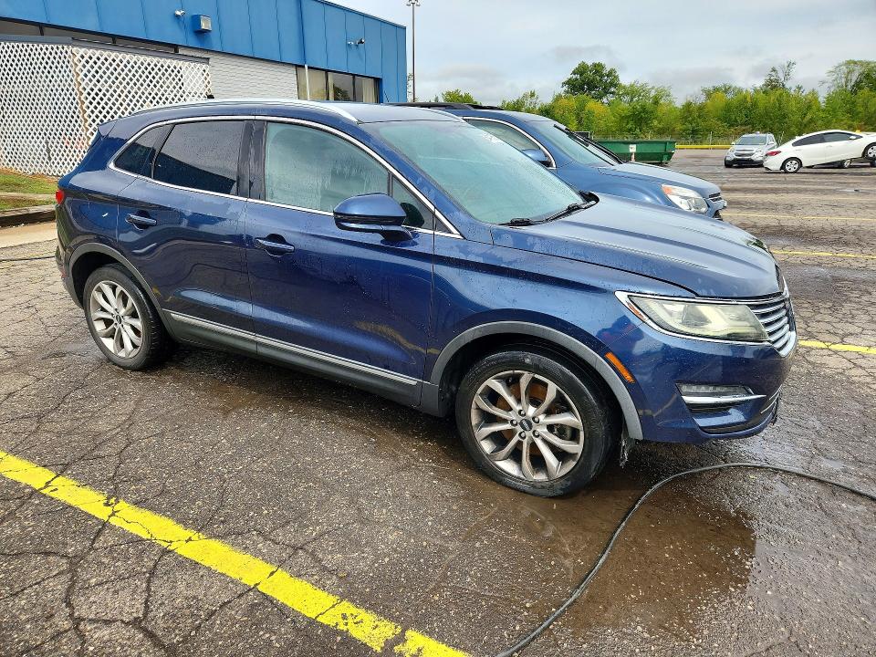 Фото 4 с аукциона – 2015 LINCOLN MKC с VIN 5LMCJ2A91FUJ27983