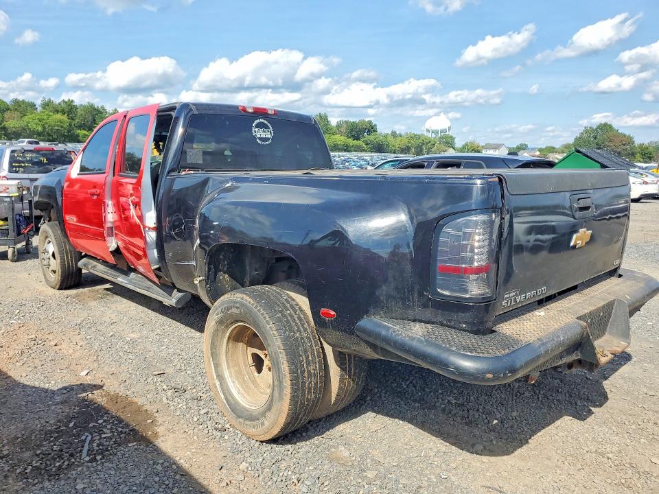 Photo 2 from auction – 2014 CHEVROLET SILVERADO with VIN 1GC4K1C88EF106753
