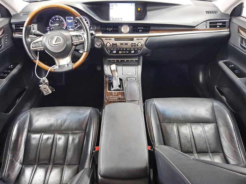 Foto 8 de la subasta – 2016 LEXUS ES con VIN 58ABK1GG1GU020308
