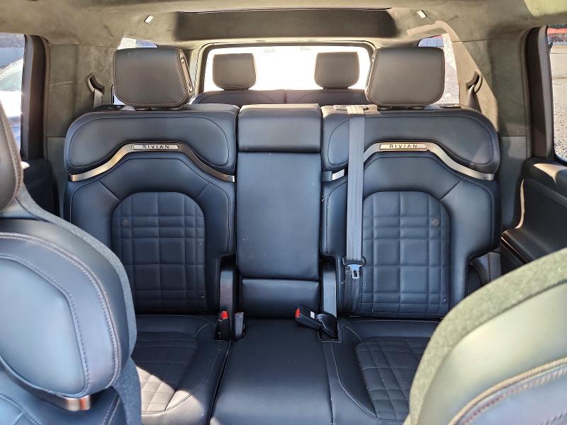 Photo 10 from auction – 2025 RIVIAN R1S with VIN 7PDSGCBP4SN057929