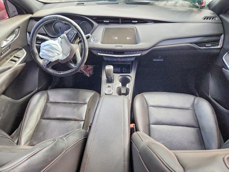 Zdjęcie 8 z aukcji – 2019 CADILLAC XT4 z VIN 1GYFZFR48KF100656