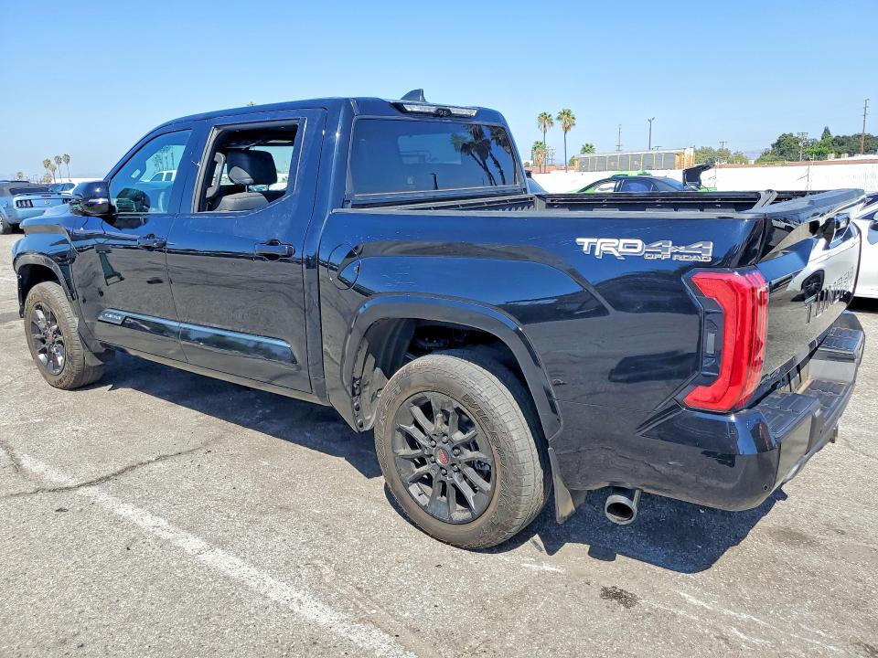 Снимка 2 от търг – 2025 TOYOTA TUNDRA с VIN 5TFWA5DB3SX257499