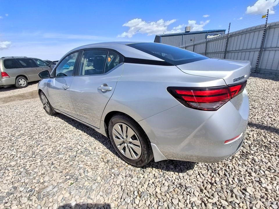Photo 2 from auction – 2022 NISSAN SENTRA with VIN 3N1AB8BV3NY304901