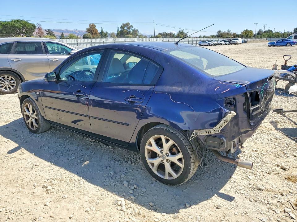 Photo 2 from auction – 2008 MAZDA 3 with VIN JM1BK32F881116476