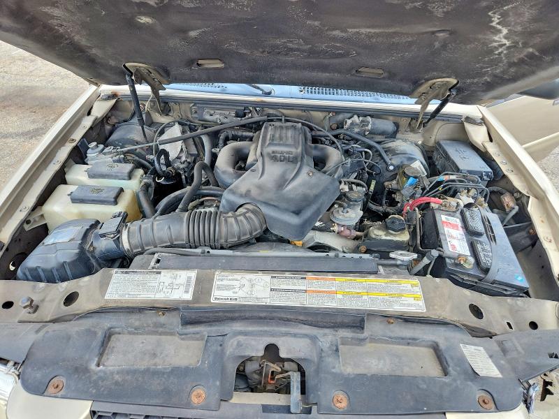 Photo 11 from auction – 2001 FORD EXPLORER SPORT TRAC with VIN 1FMZU67EX1UA41810