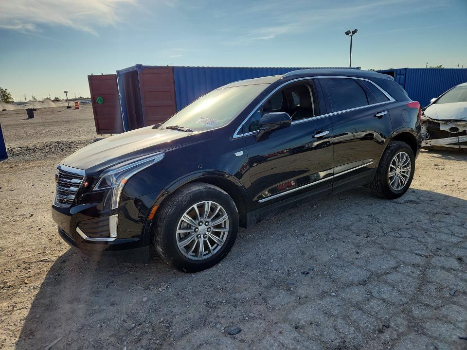 CADILLAC XT5 2017 с VIN 1GYKNBRS8HZ163586 - Снимка от търг
