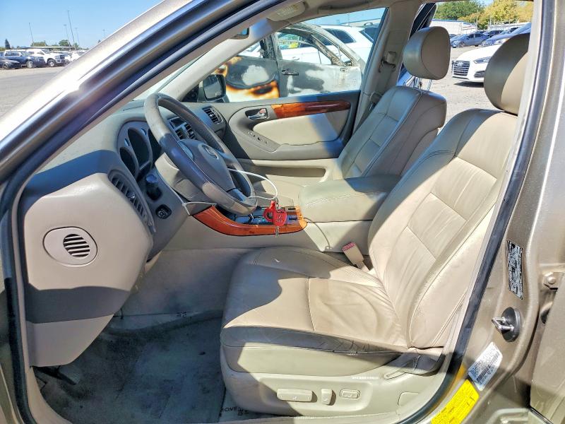 Photo 7 from auction – 1998 LEXUS GS with VIN JT8BD68S7W0044493