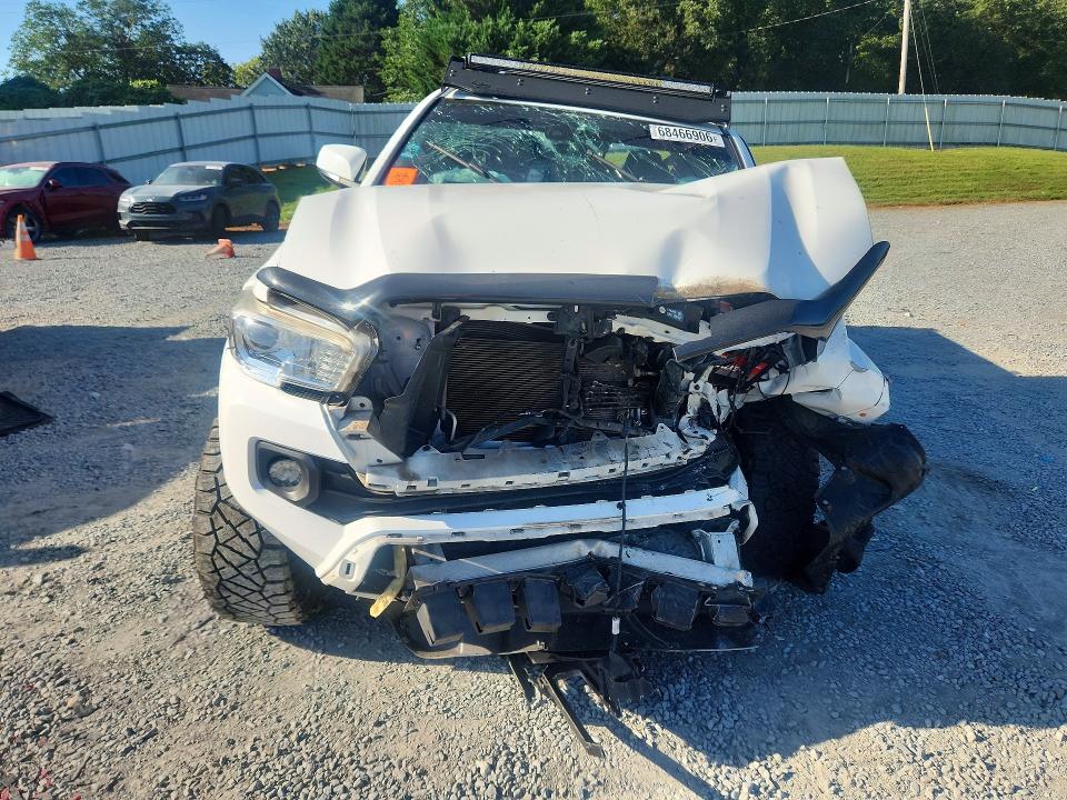 Photo 5 from auction – 2019 TOYOTA TACOMA with VIN 3TMAZ5CN0KM085002