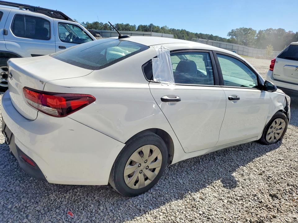 Photo 3 from auction – 2018 KIA RIO with VIN 3KPA24AB9JE051141