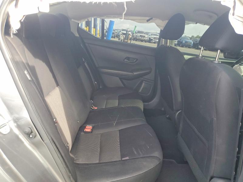 Снимка 10 от търг – 2024 NISSAN SENTRA с VIN 3N1AB8CV7RY212159