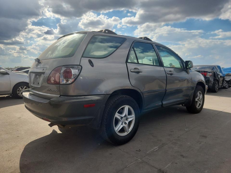 Photo 3 from auction – 2000 LEXUS RX with VIN JT6HF10U4Y0143949