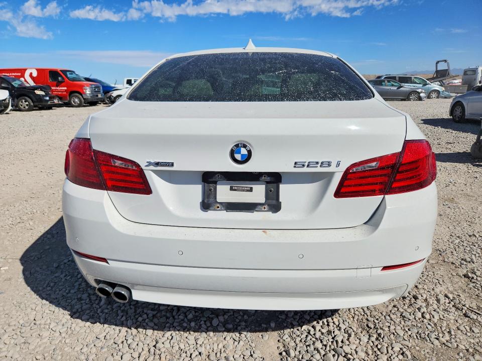 Фото 6 с аукциона – 2013 BMW 528 с VIN WBAXH5C50DD112062