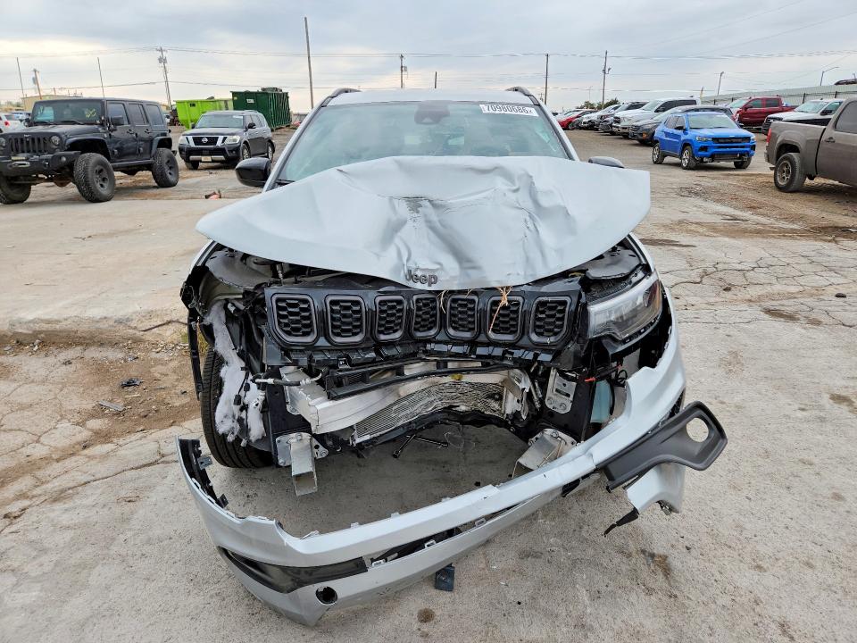 Zdjęcie 5 z aukcji – 2026 JEEP COMPASS z VIN 3C4NJDBN3TT241321