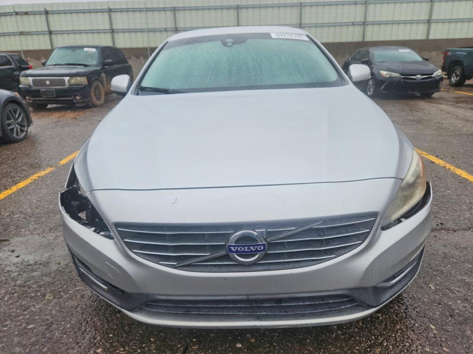 صورة رقم 5 من المزاد - 2014 VOLVO S60 مع VIN YV1612FS4E2295721