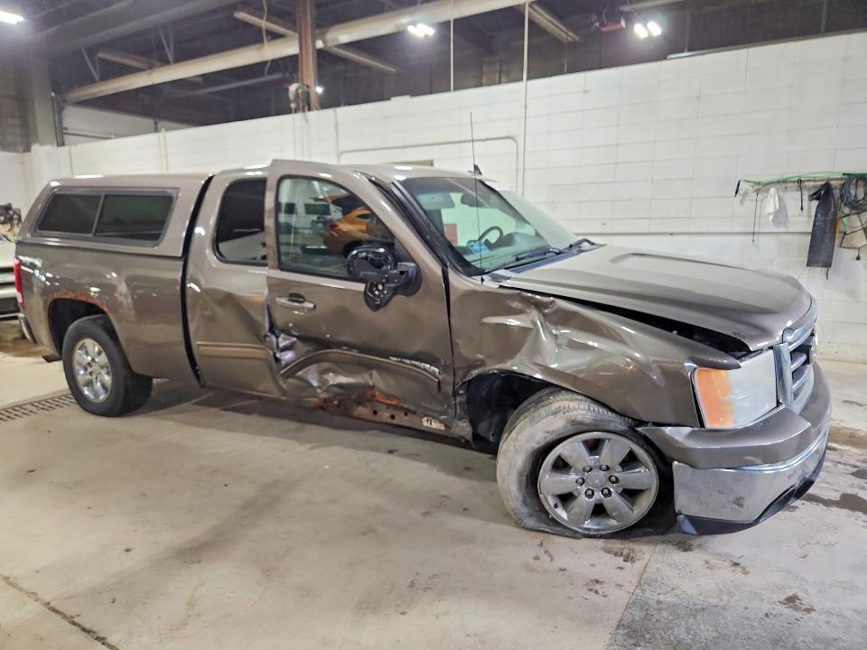 Photo 4 from auction – 2013 GMC SIERRA with VIN 1GTR2WE71DZ189981