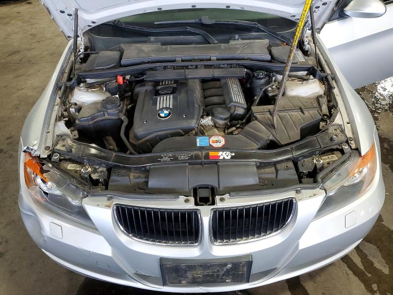 Photo 11 from auction – 2007 BMW 328 with VIN WBAVC93537KX55101