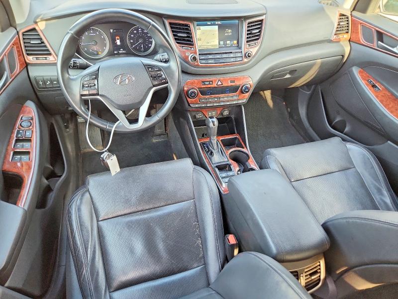 Photo 8 from auction – 2016 HYUNDAI TUCSON with VIN KM8J3CA24GU095075