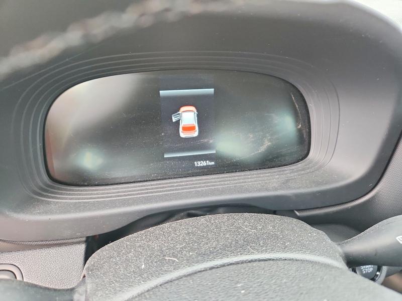Снимка 9 от търг – 2023 HYUNDAI VENUE с VIN KMHRC8A35PU277179