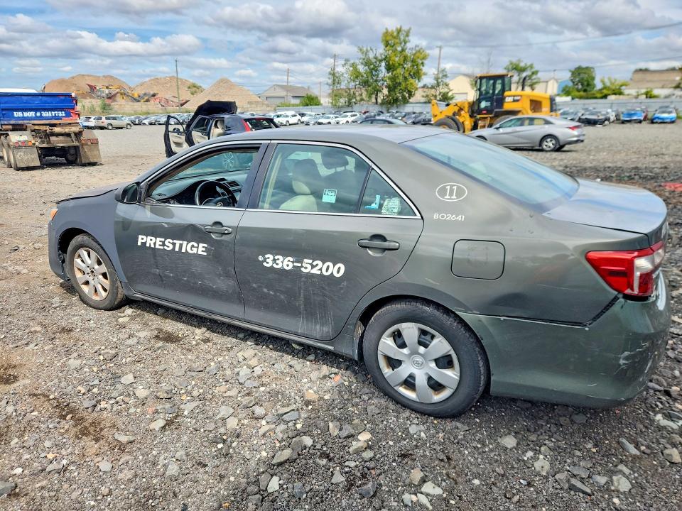 Photo 2 from auction – 2014 TOYOTA CAMRY with VIN 4T4BF1FK6ER390870