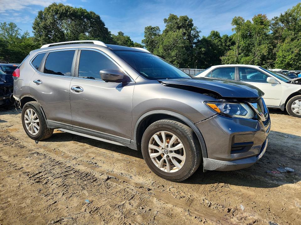 Photo 4 from auction – 2017 NISSAN ROGUE with VIN KNMAT2MTXHP571722