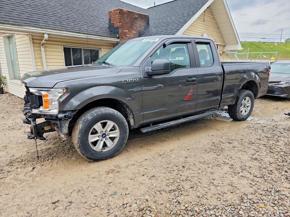 FORD F150 2019 z numerem VIN 1FTFX1E56KKF33378 - Zdjęcie z aukcji