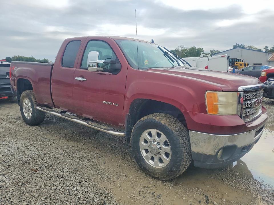 Photo 4 from auction – 2013 GMC SIERRA with VIN 1GT220CG2DZ124459