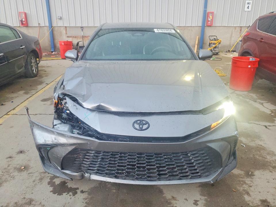 Снимка 5 от търг – 2025 TOYOTA CAMRY с VIN 4T1DAACK8SU524943