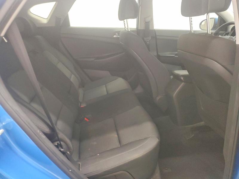Photo 11 from auction – 2017 HYUNDAI TUCSON with VIN KM8J23A46HU545850